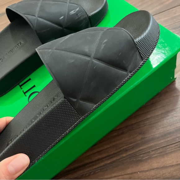 Bottega Veneta Black Sandals - Picture 11 of 16